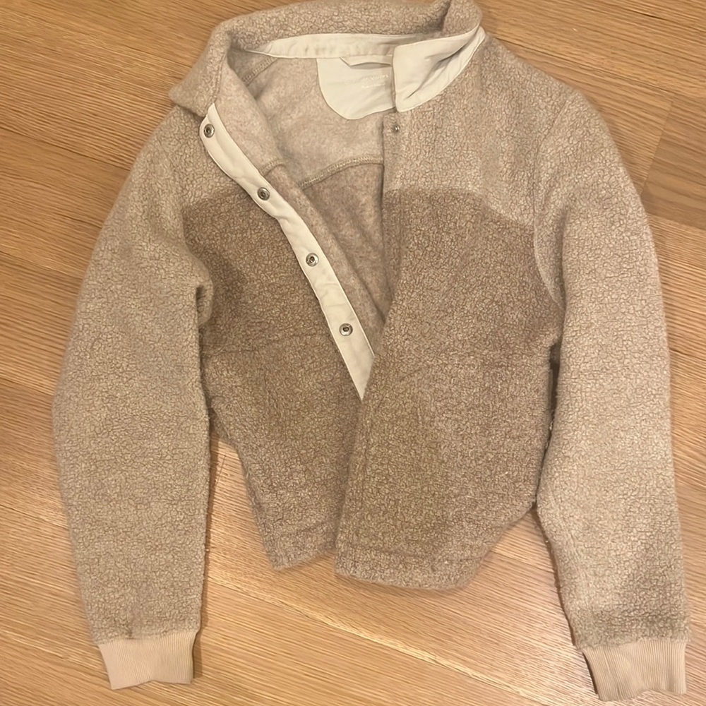 Outdoor voices fleece jacket